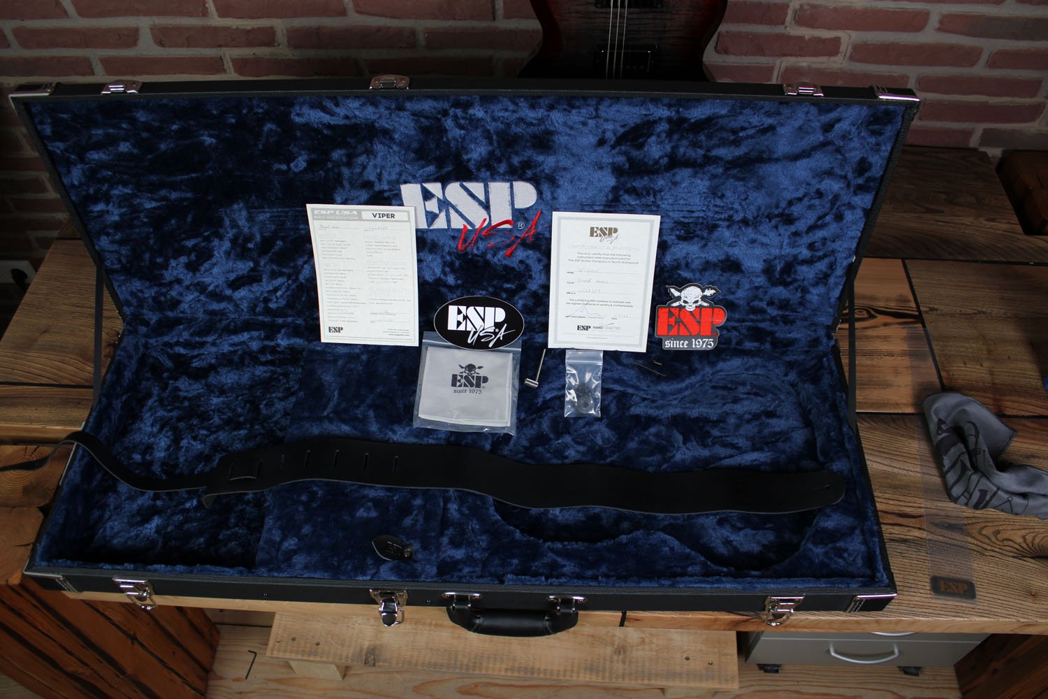 USA Viper FM  BH Blood Moon